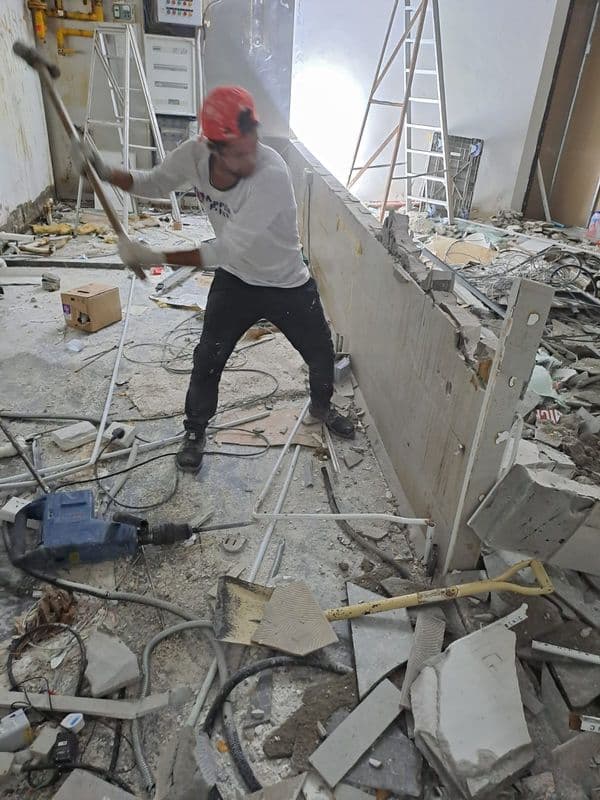 Retail reinstatement for F&B shops Singapore