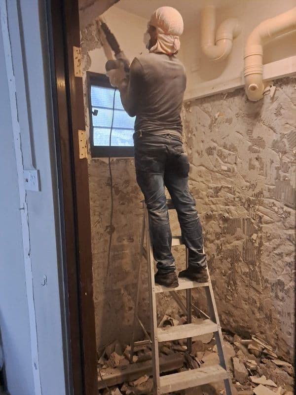 When to remove bathroom tiles or bathtub Singapore