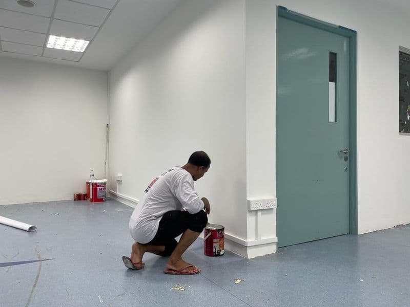 Industrial painting and epoxy floor coating